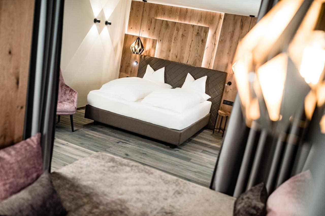 Sonnenberg Panorama Dolomites Wellbeing Hotel Maranza Exterior foto