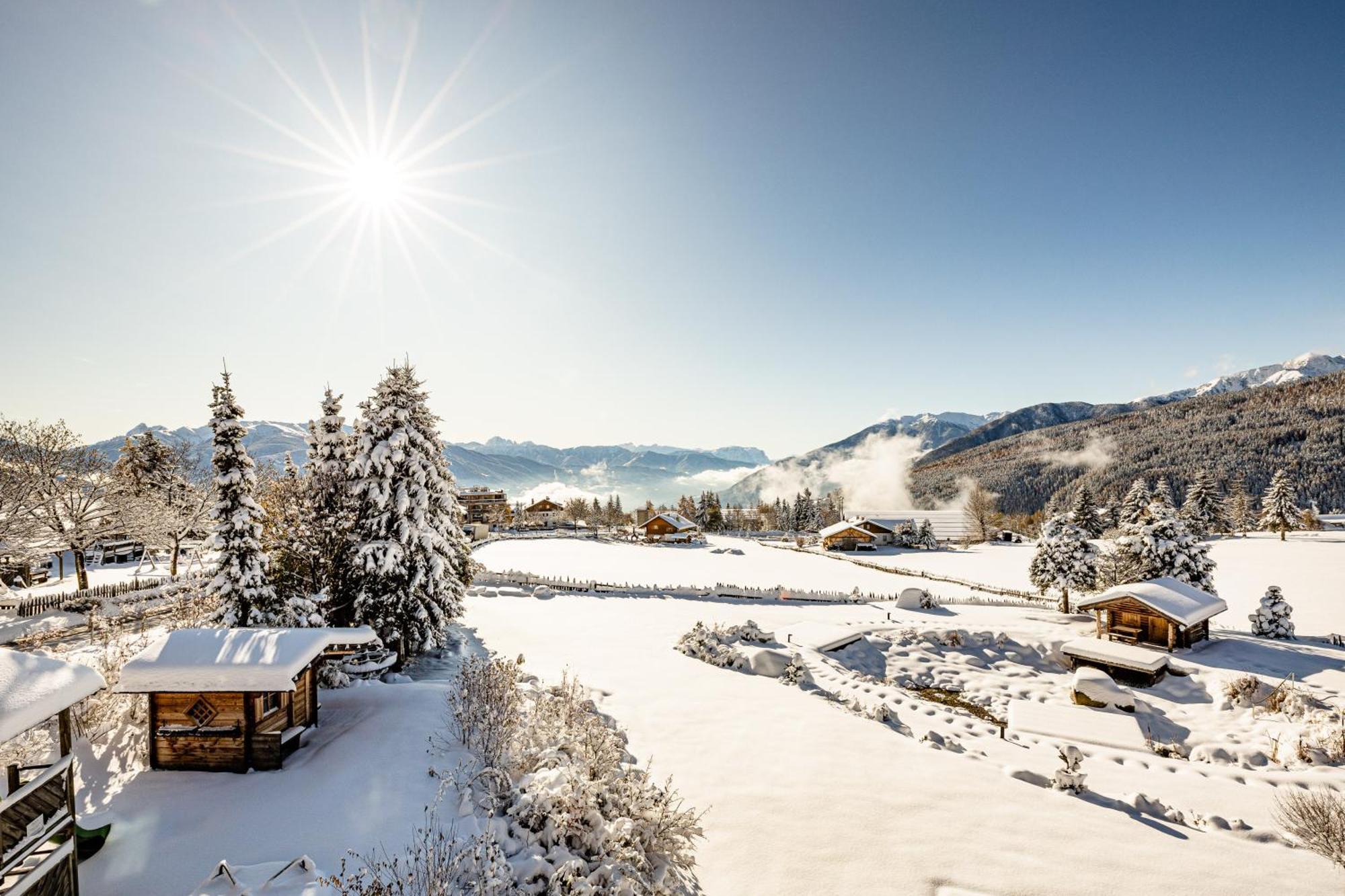 Sonnenberg Panorama Dolomites Wellbeing Hotel Maranza Exterior foto